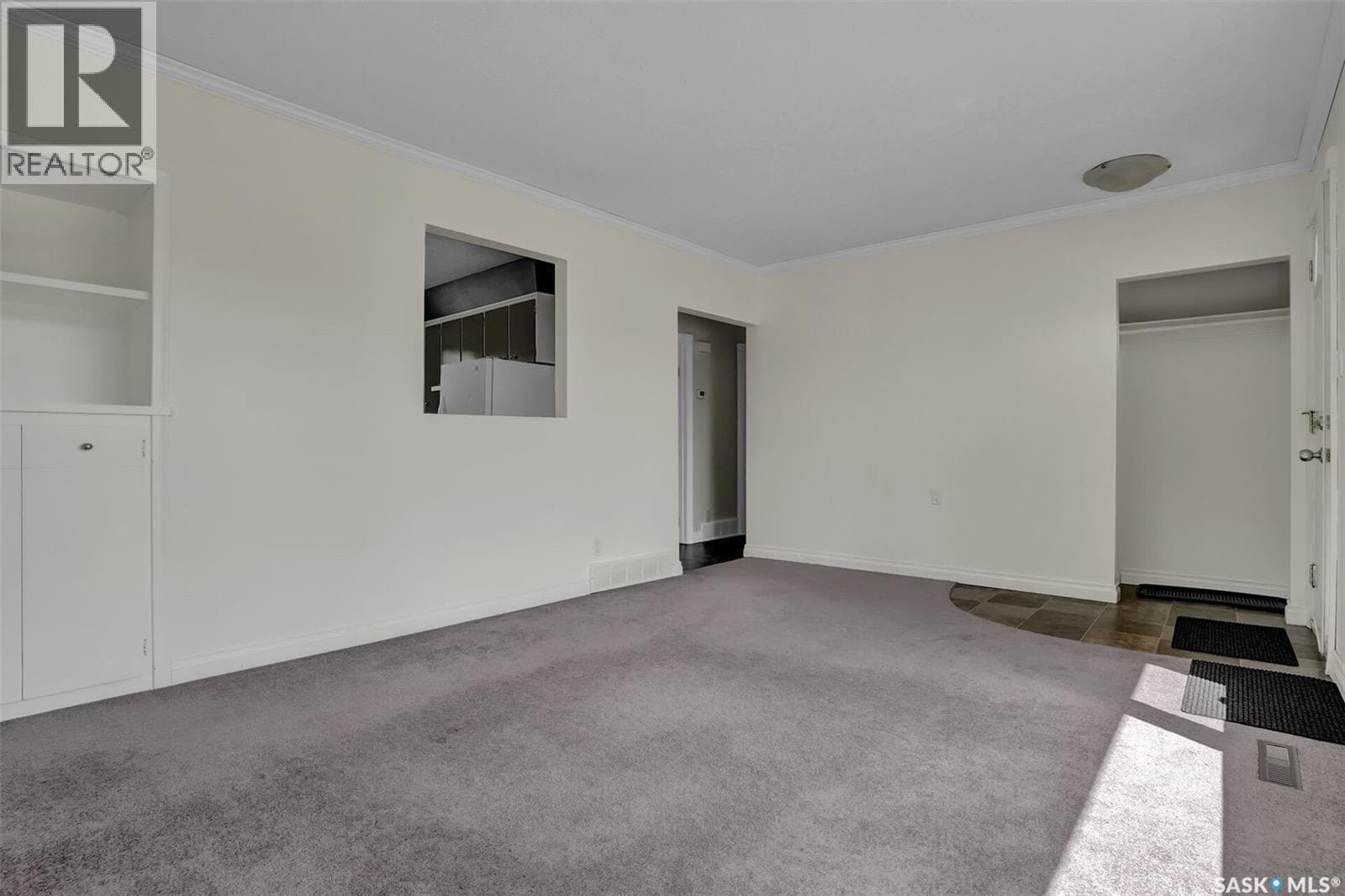 1110 Reynolds STREET — photo 5
