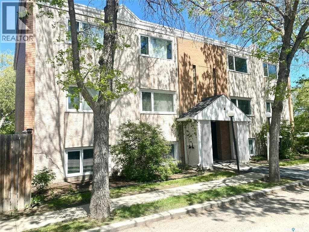 6 4 Neill PLACE
