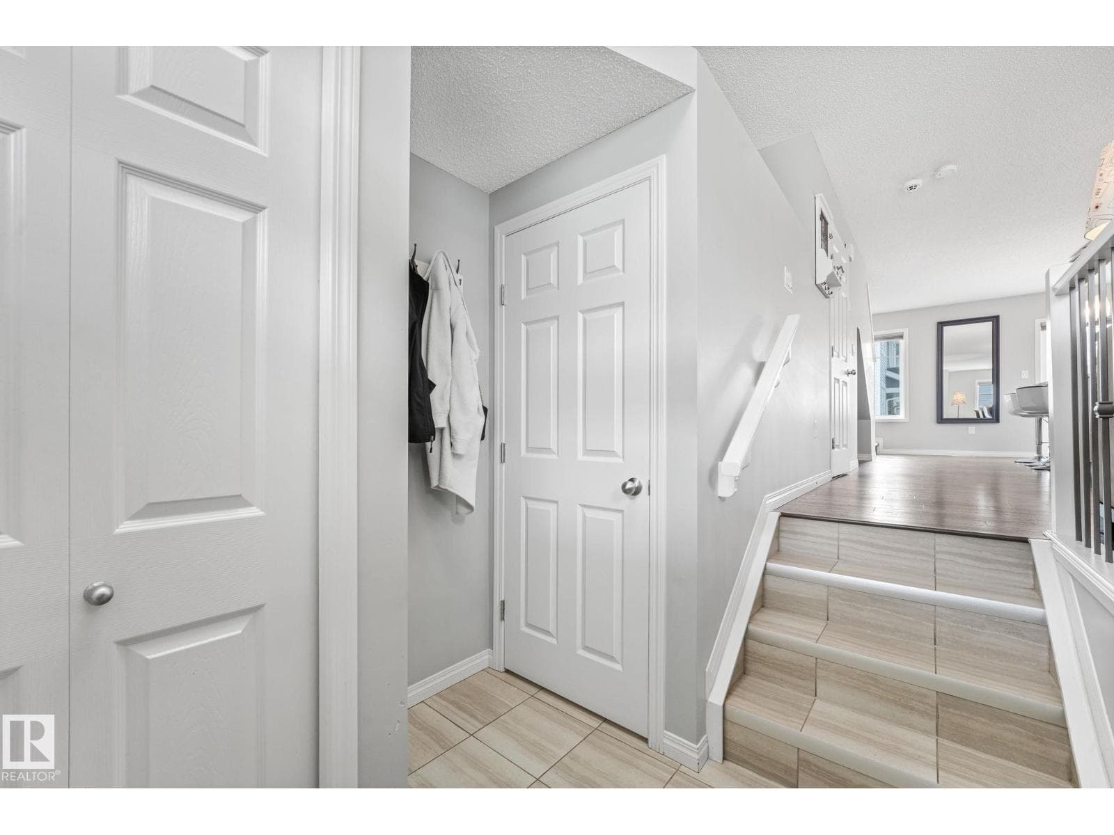 #109 2905 141 ST SW — photo 3