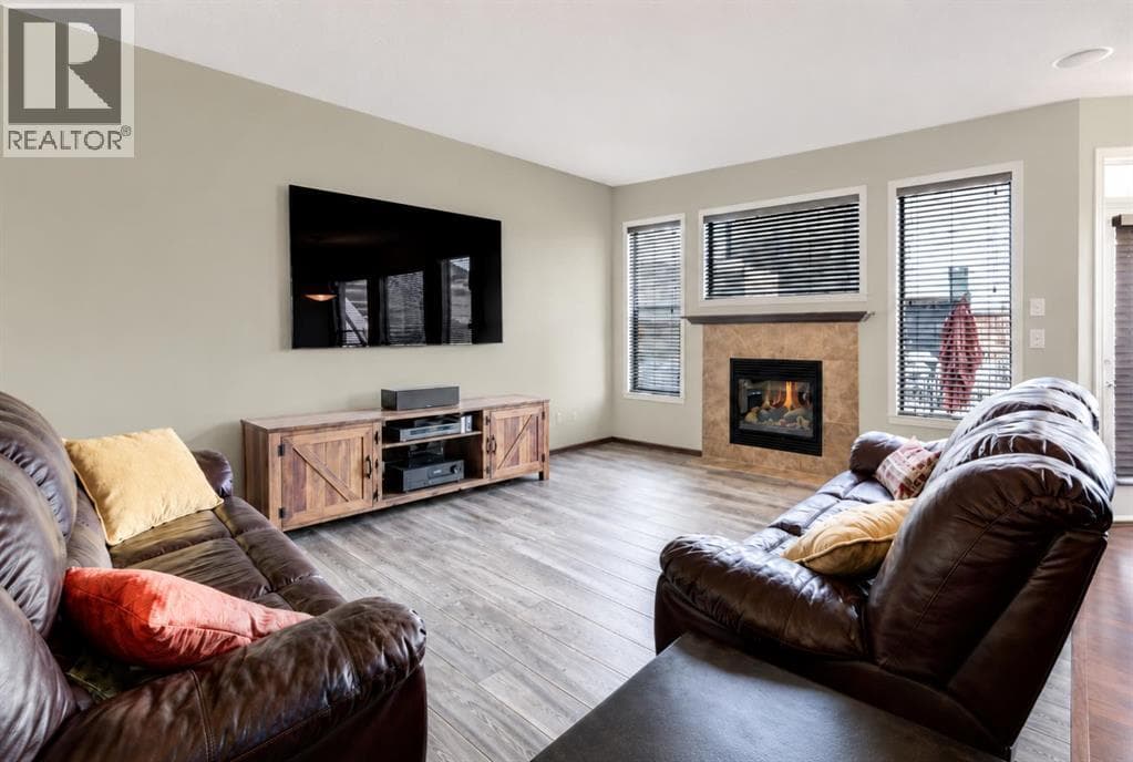 265 Brightonwoods Gardens SE — photo 5