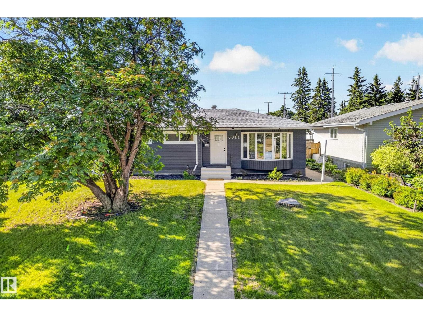 6011 93A AV NW — photo 3
