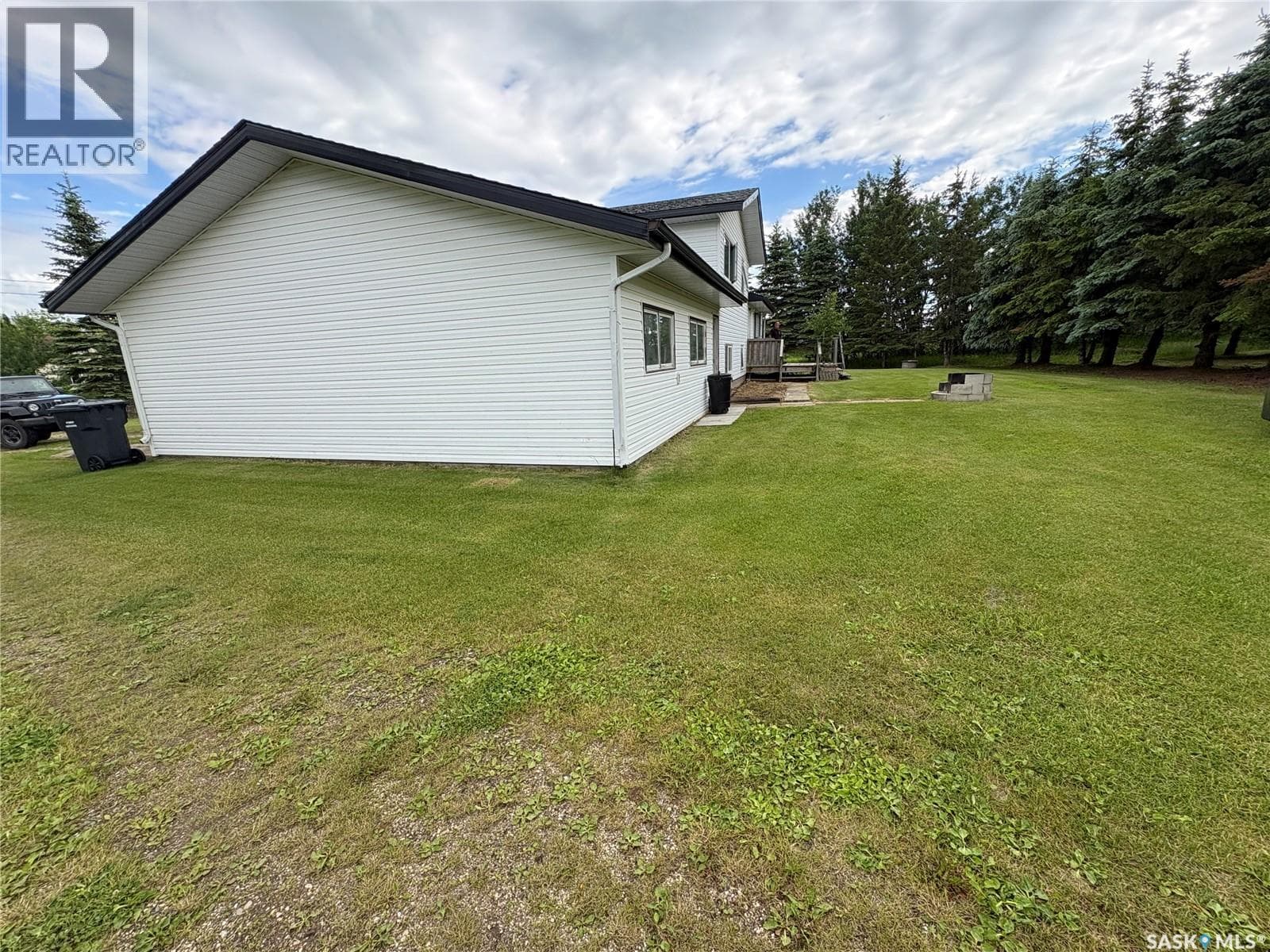 136 Frank AVENUE — photo 5