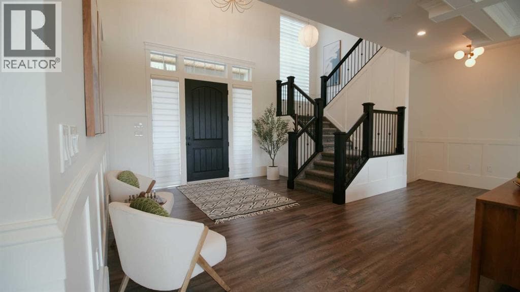 312 1 Street SE — photo 4