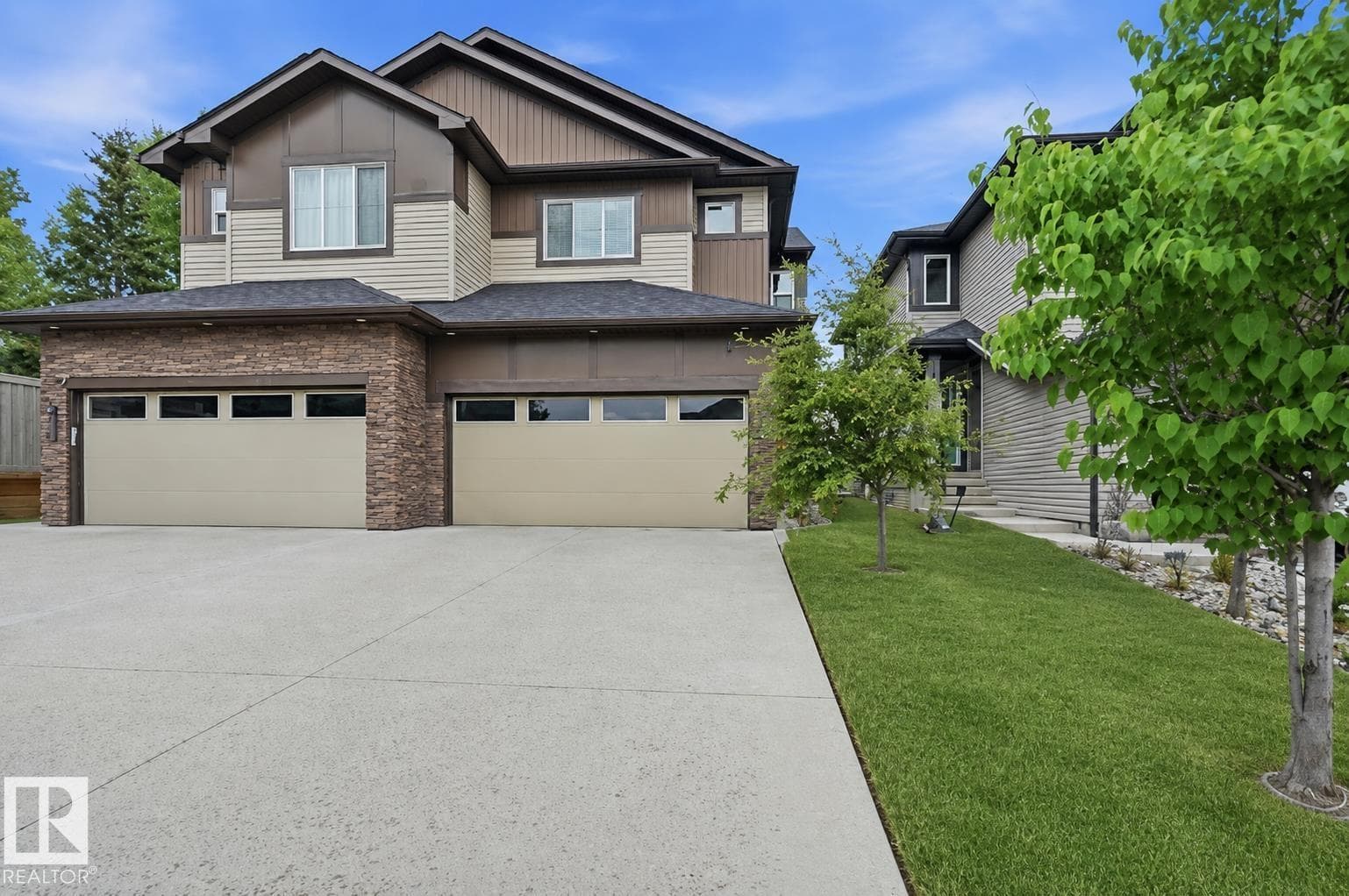 7258 CHIVERS PL SW — photo 3
