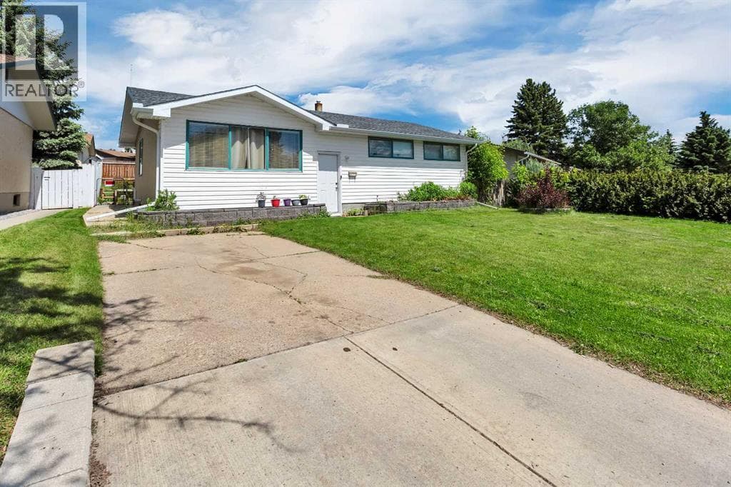 32 Otterbury Avenue — photo 3