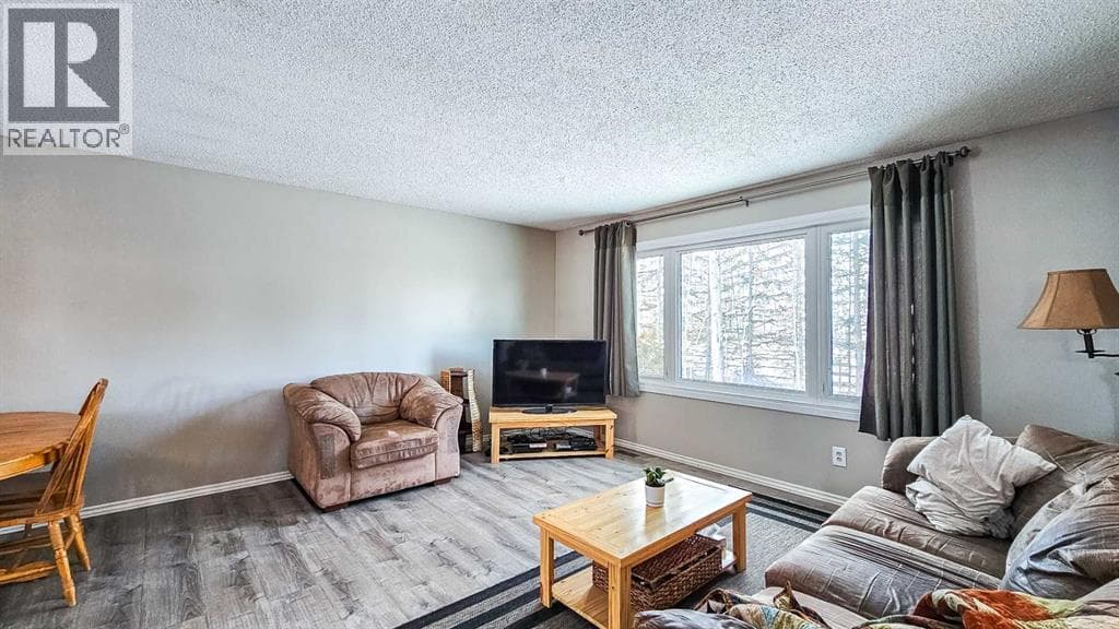 69565 Range Road 65 — photo 4