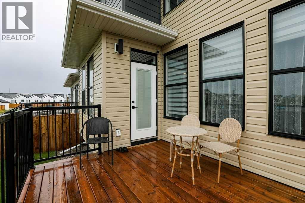 4529 31 Avenue S — photo 3