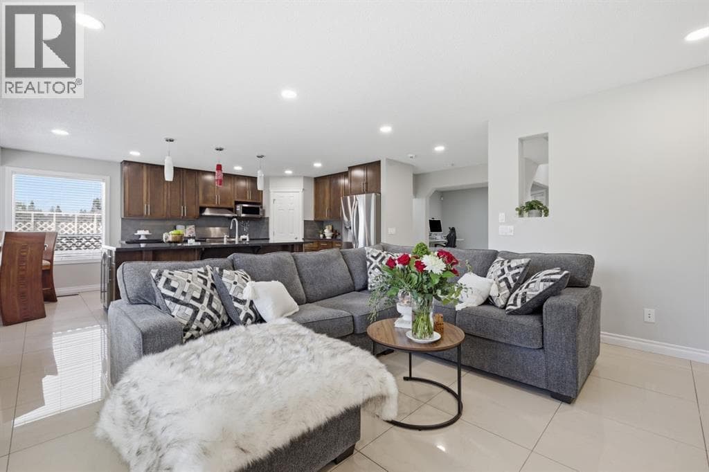 331 MILLVIEW Bay SW — photo 5