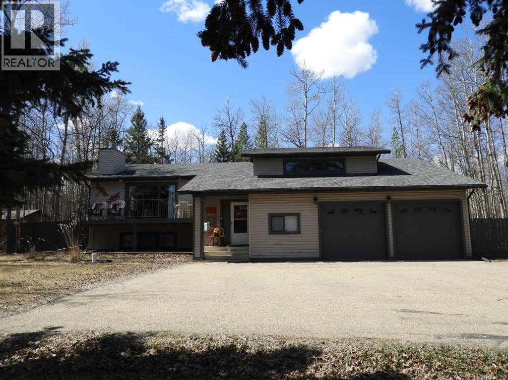 14 Parkland Crescent