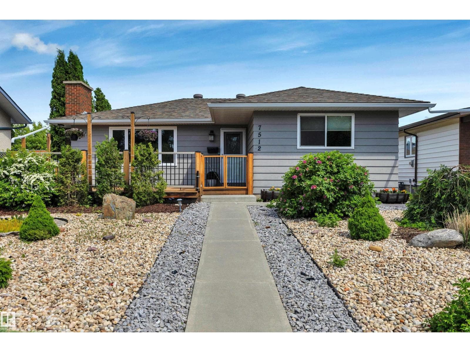 7512 152A AV NW — photo 2