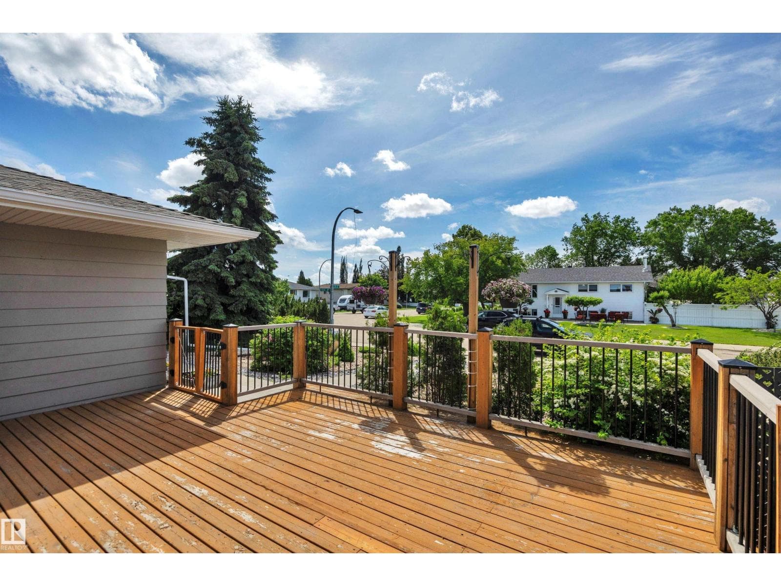 7512 152A AV NW — photo 5