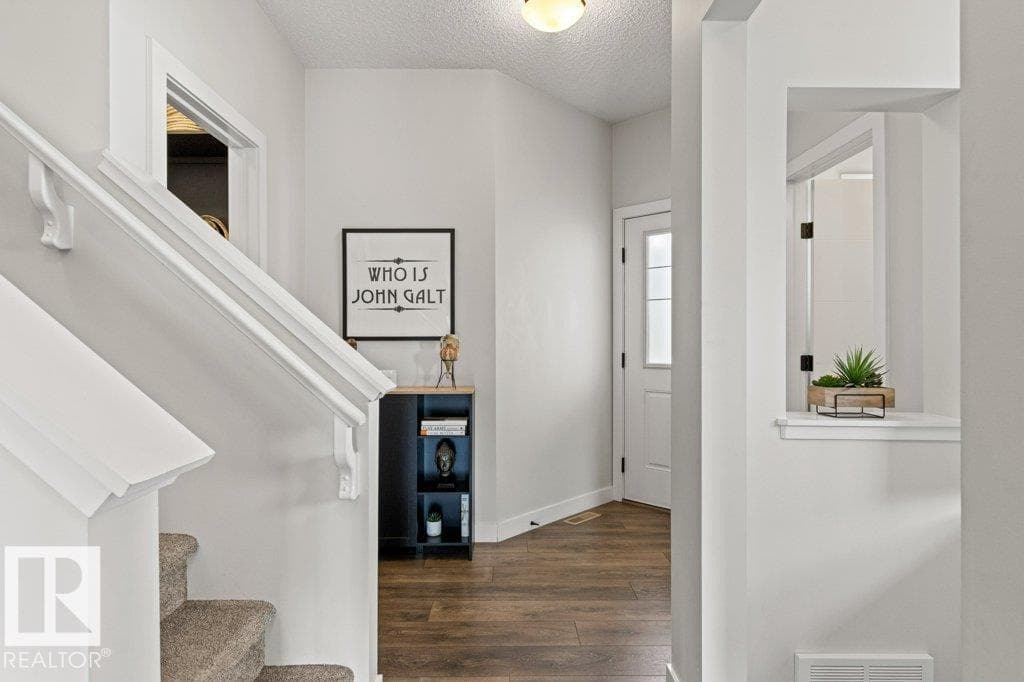 8023 EVANS CR NW — photo 4