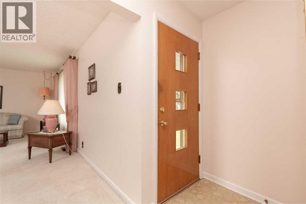 2209 8A Avenue S — photo 2