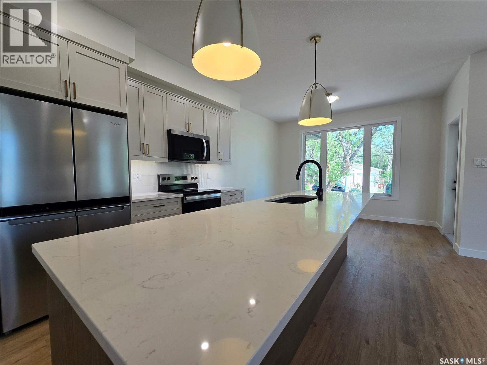 44 KENNEY CRESCENT — photo 4