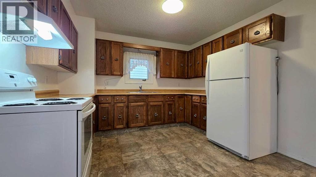 18 Cochrane Road — photo 4