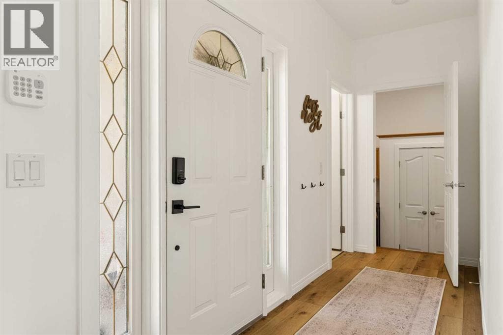 52 Silvertip Drive — photo 3