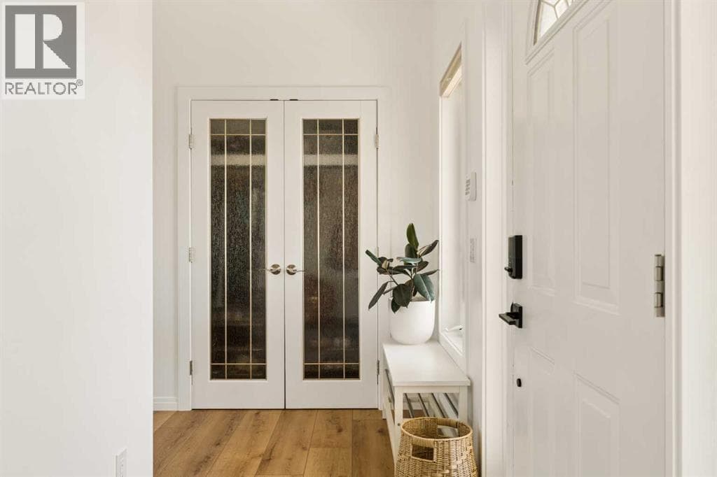 52 Silvertip Drive — photo 4