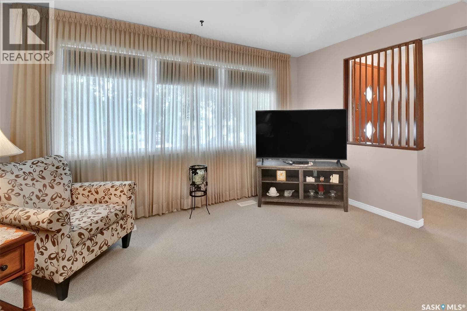 1721 Empire AVENUE — photo 3