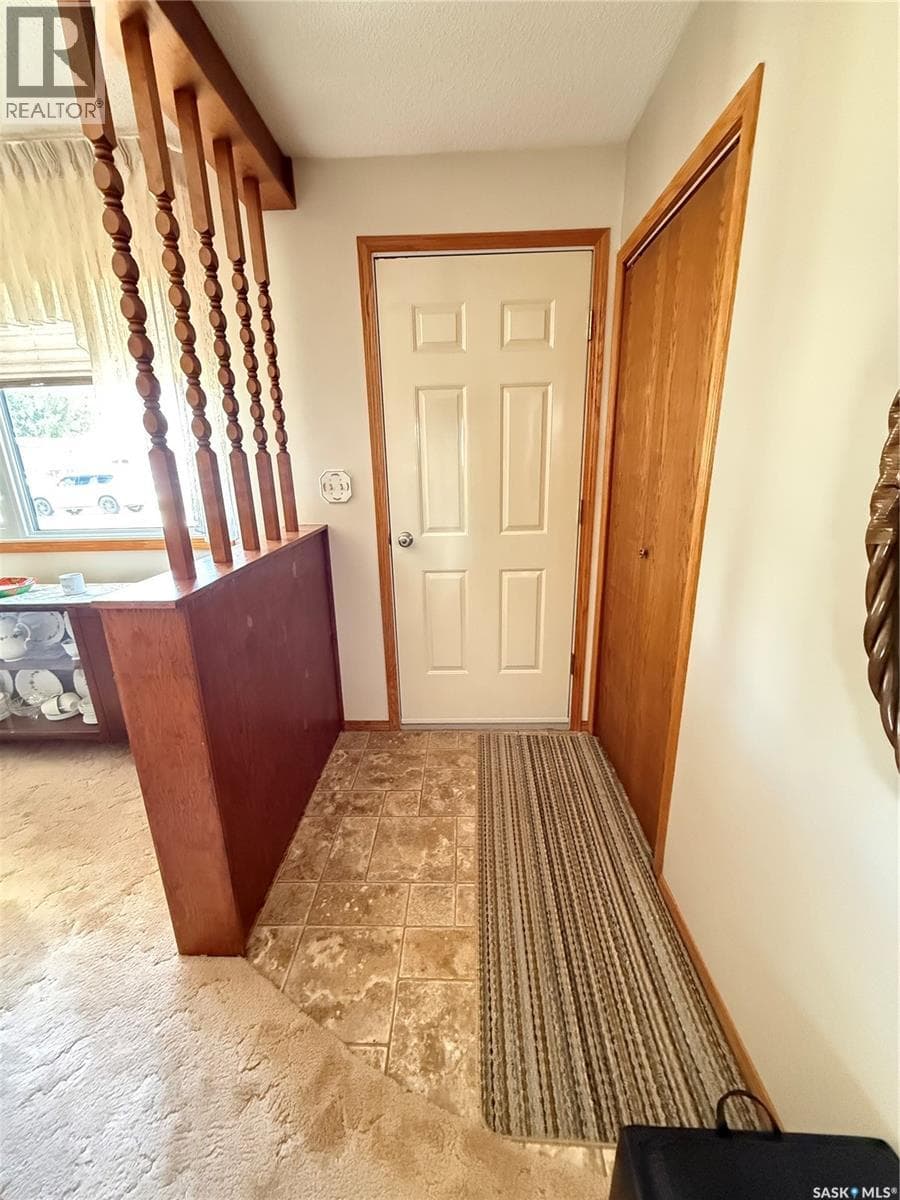 214 Taylor STREET — photo 4