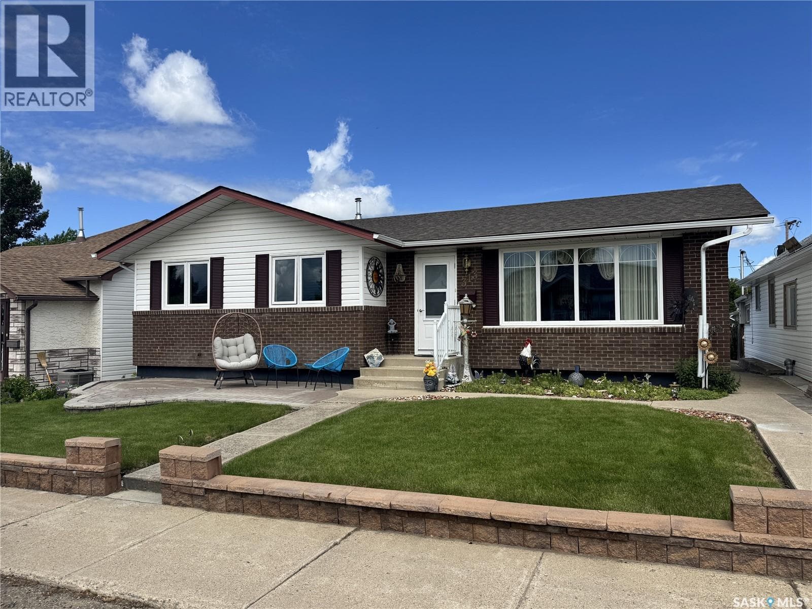 313 5th AVENUE W