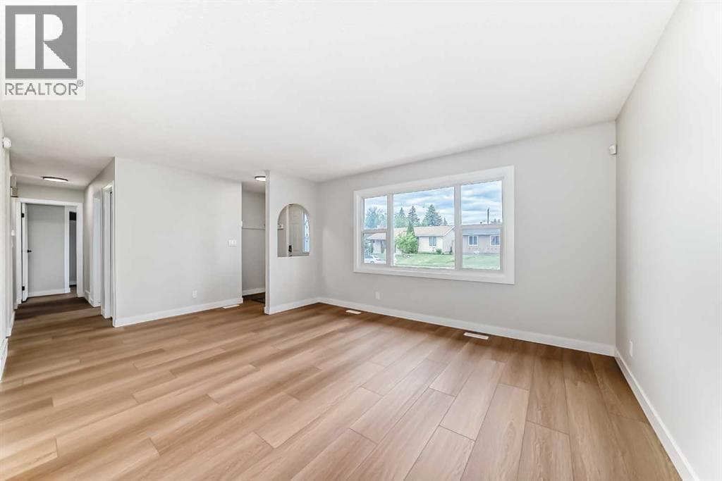 4607 Marwood Way NE — photo 5