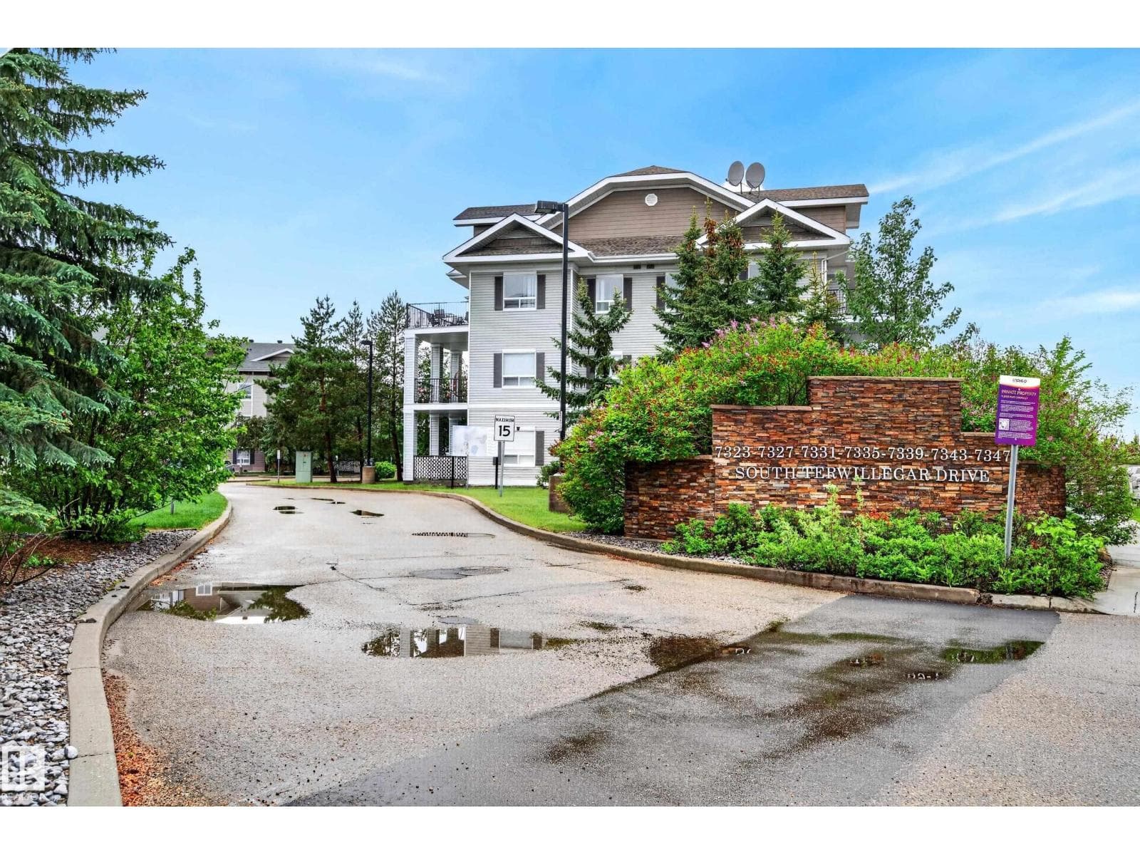 #2402 7343 SOUTH TERWILLEGAR DR NW — photo 3