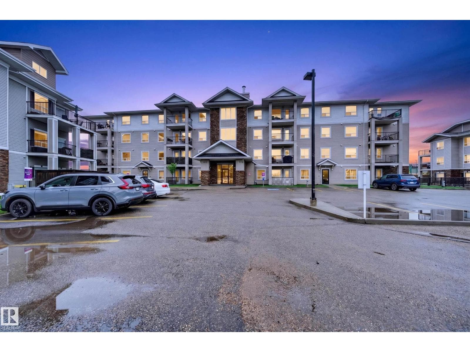 #2402 7343 SOUTH TERWILLEGAR DR NW