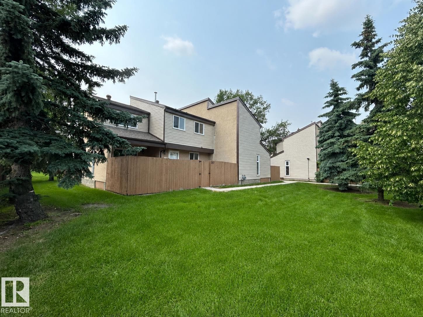 7117 180 ST NW