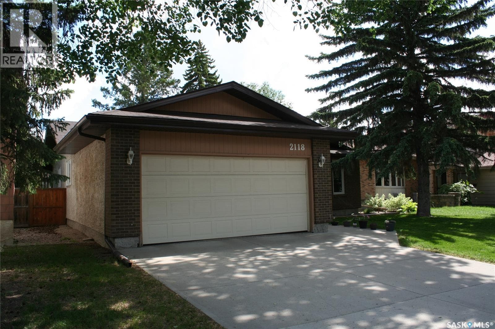 2118 Elderkin DRIVE E — photo 2
