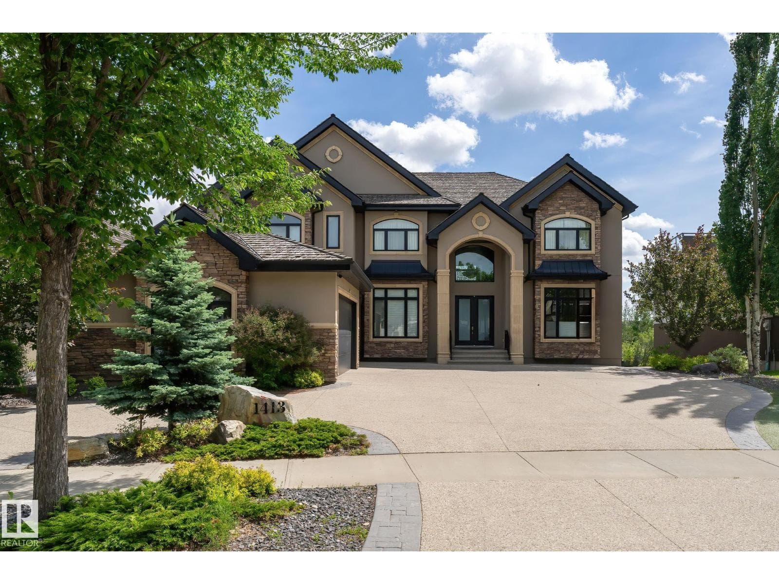 1413 WOODWARD CR NW