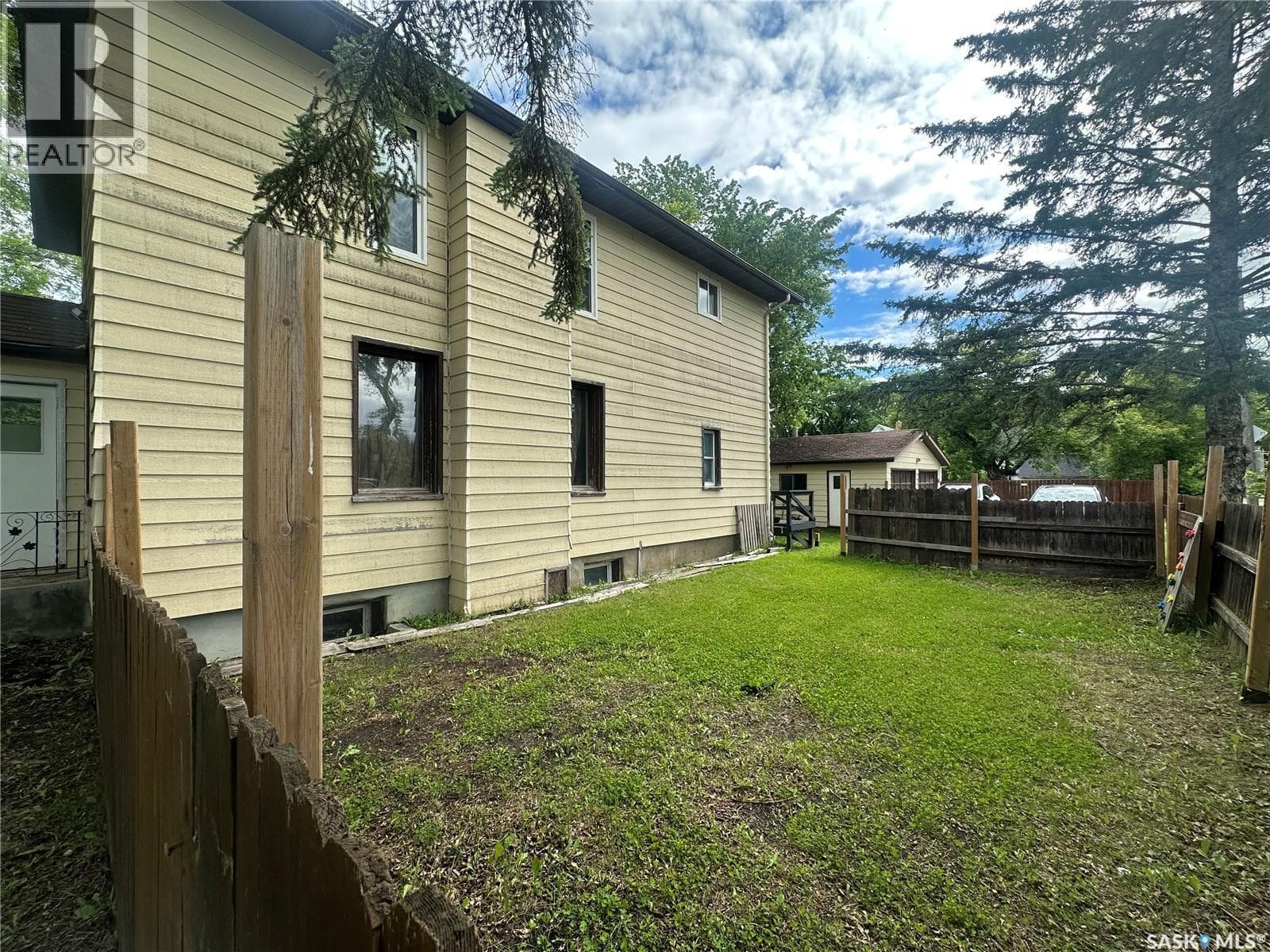 79 Agricultural AVENUE — photo 2