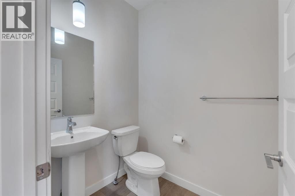 1489 Bayview Point SW — photo 5