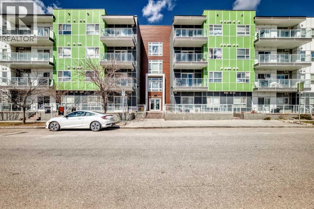 215, 20 Seton Park