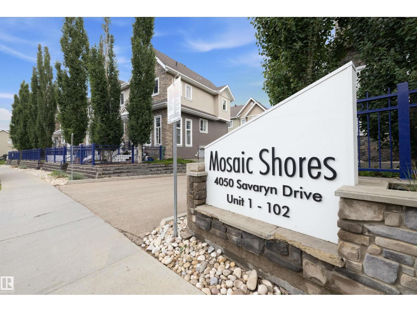 #98 4050 SAVARYN DR SW SW — photo 2