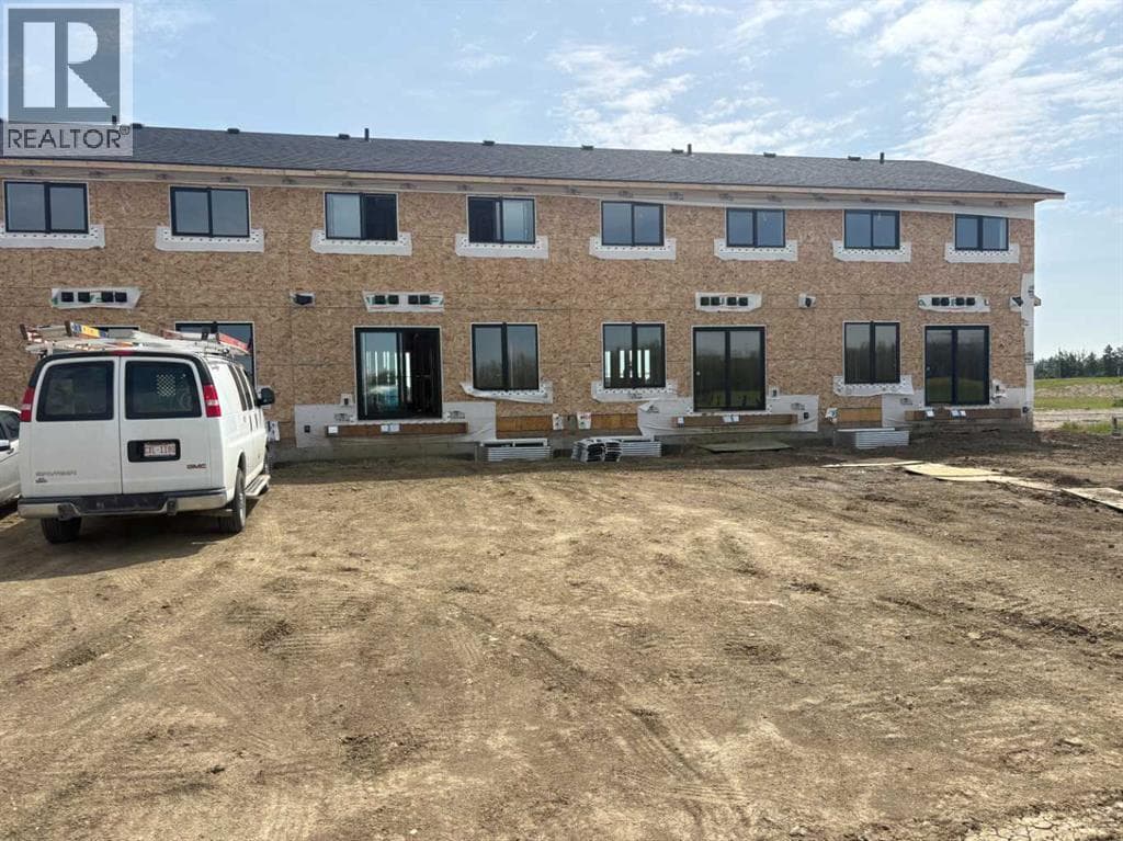 38 Station Drive — photo 2