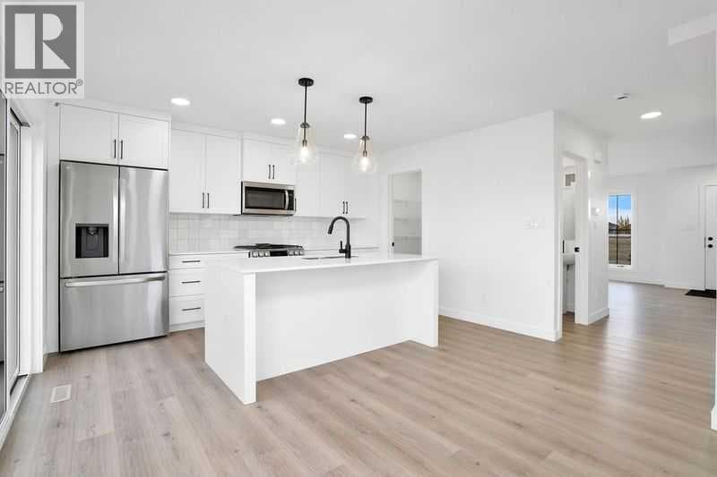 38 Station Drive — photo 5