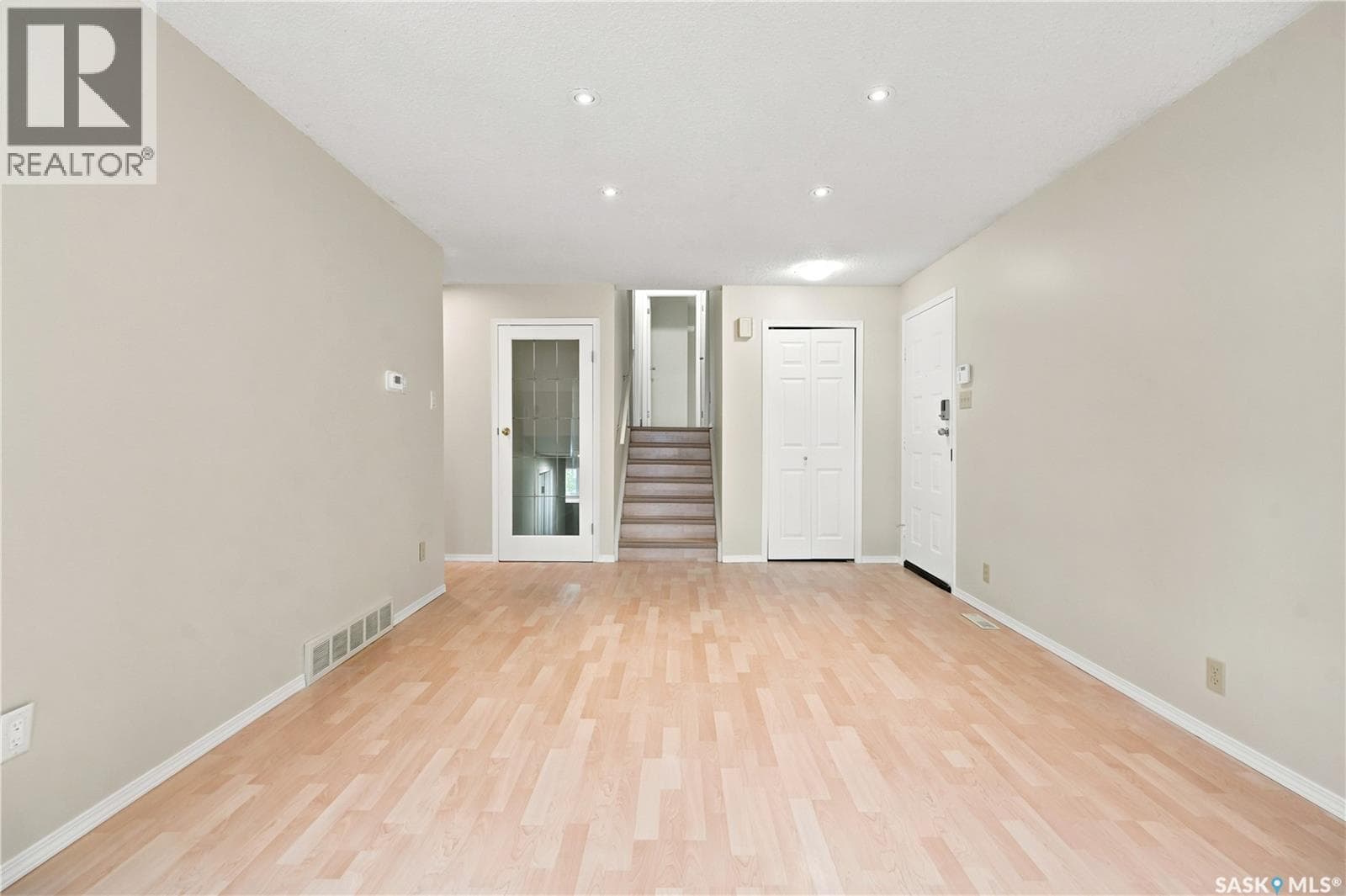 7322 RIMMER BAY — photo 4