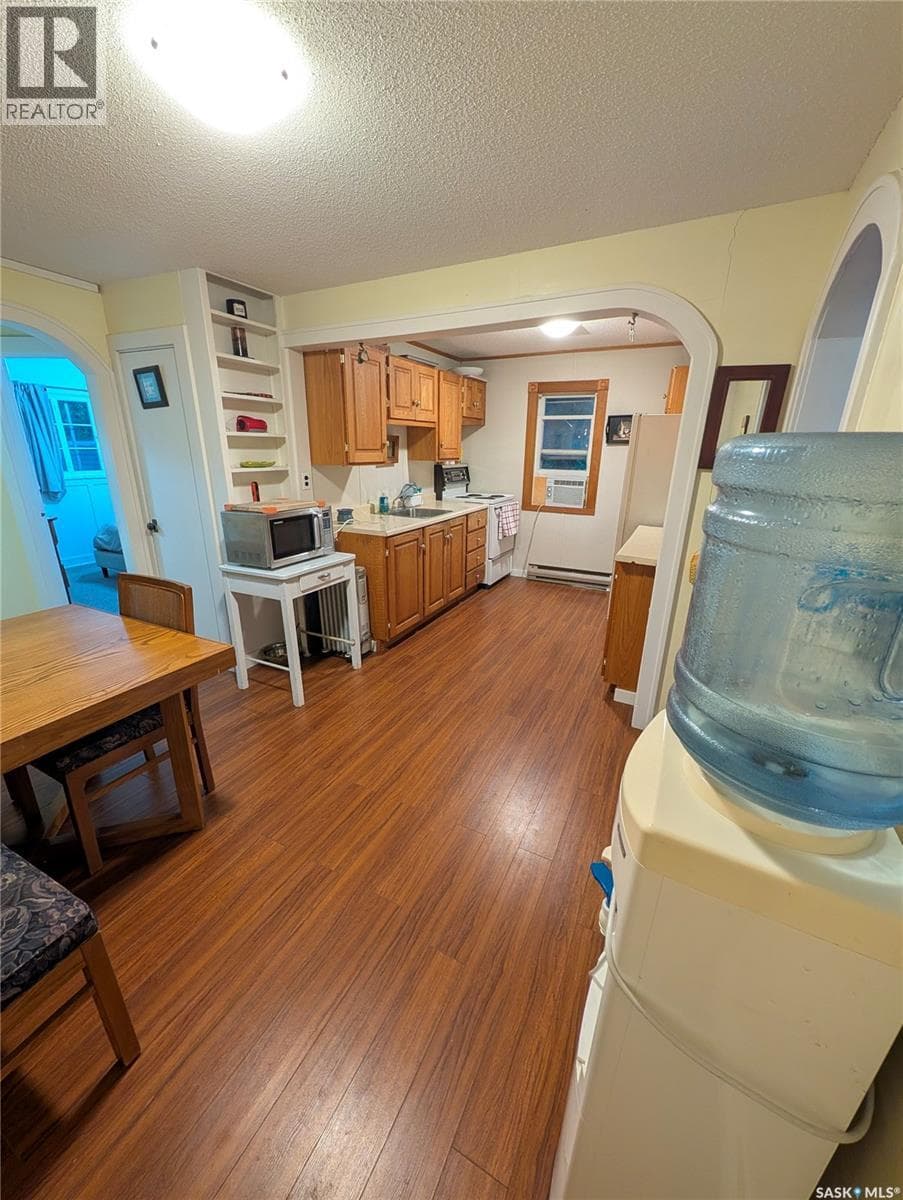 106 Metropolitan DRIVE — photo 5