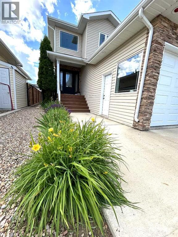 938 Manor Place SE — photo 2