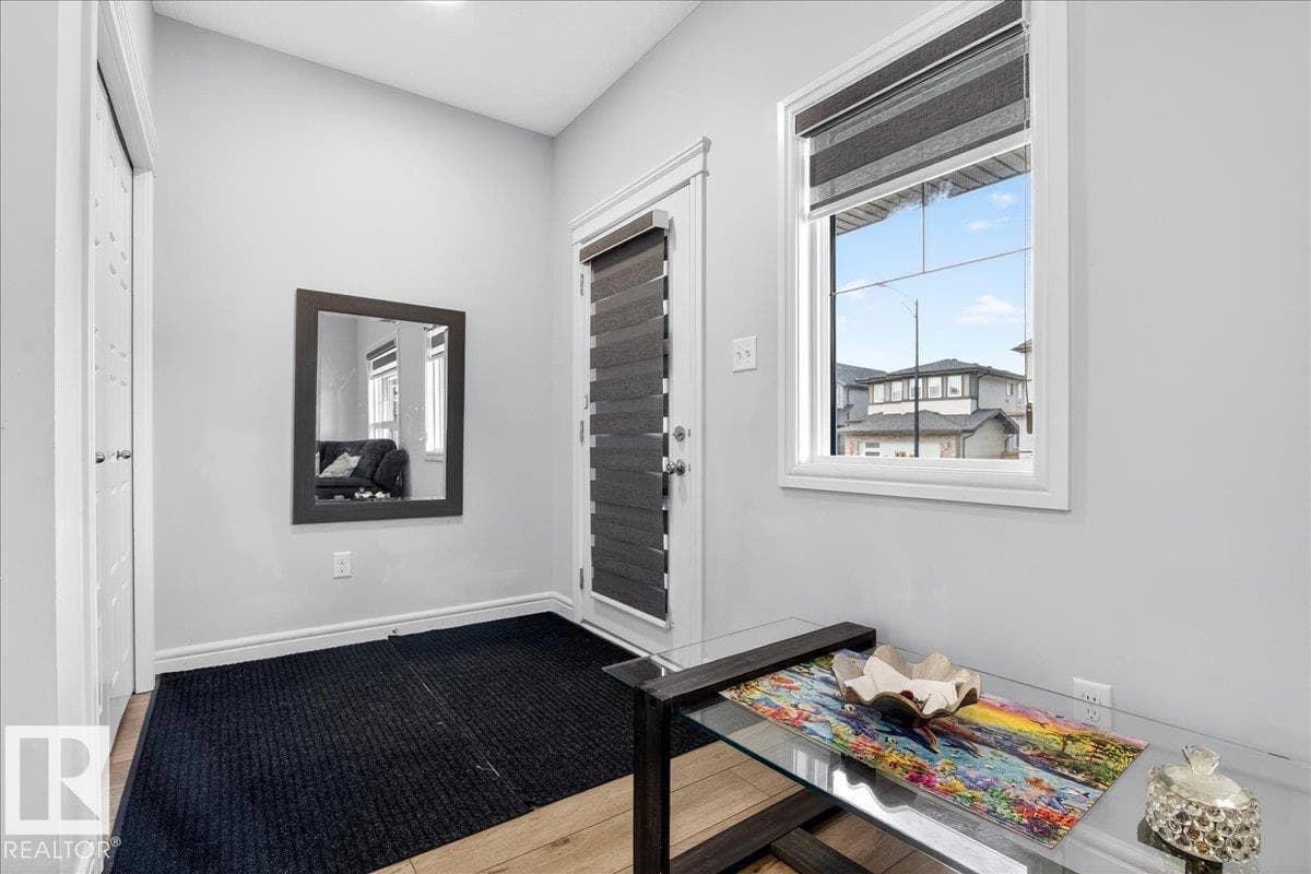 203 CAVANAGH CM SW — photo 4