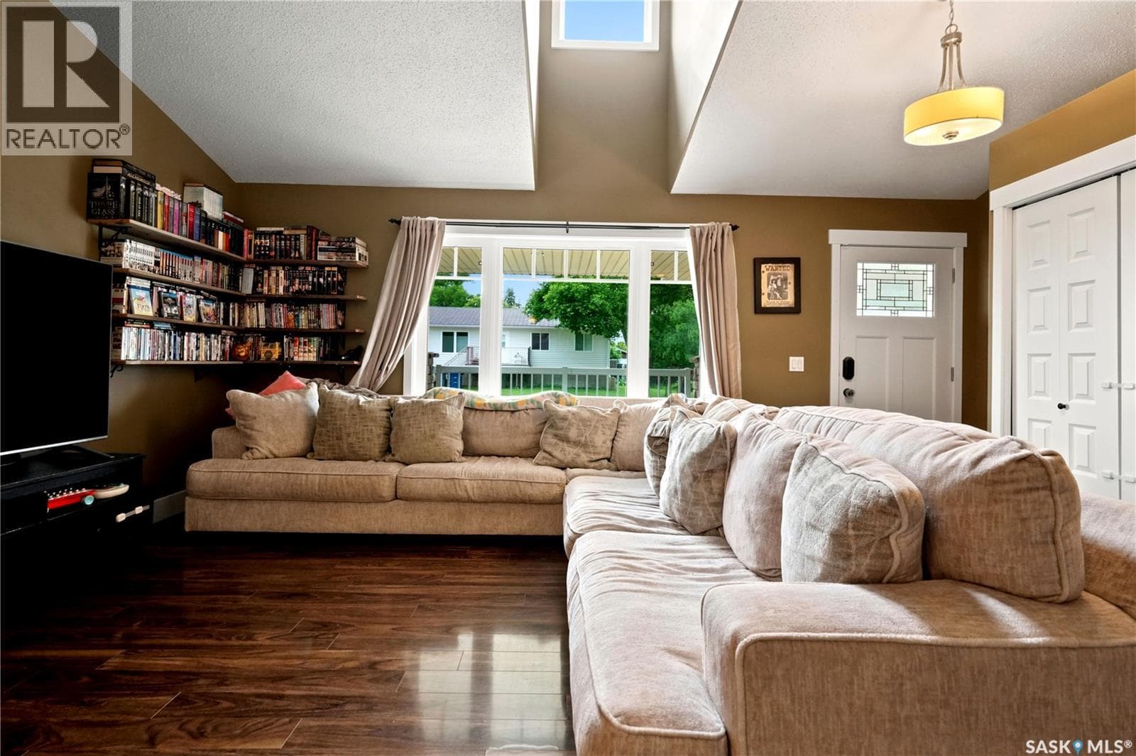 9 Jarvis STREET — photo 4
