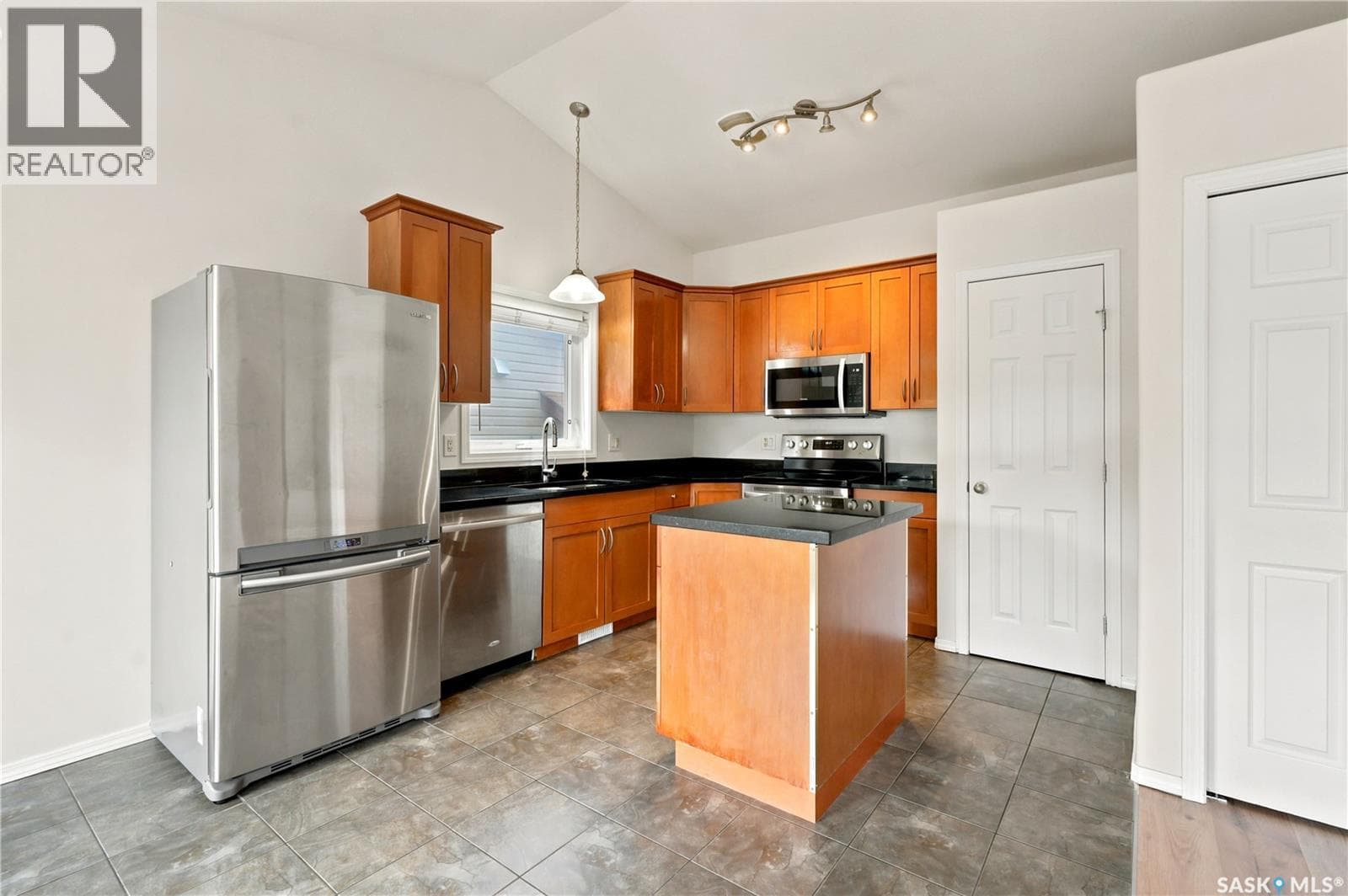 1214 Willowgrove COURT — photo 5