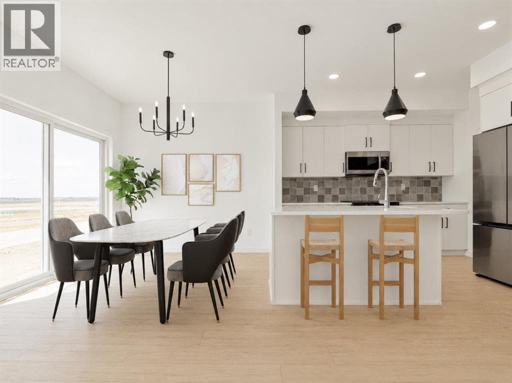 554 Malahat Green W — photo 3