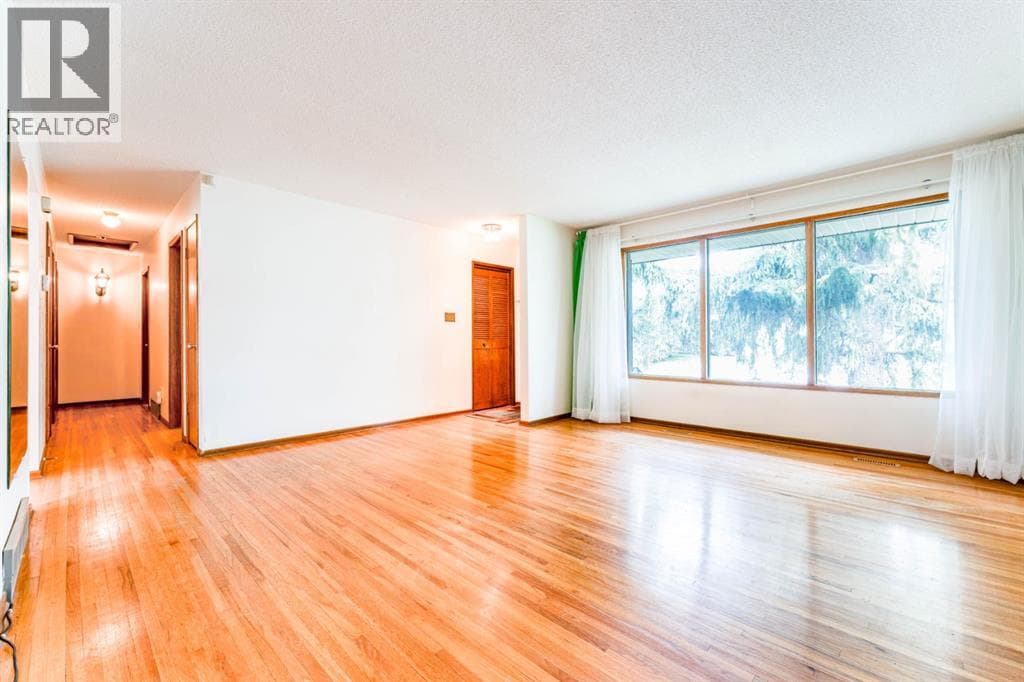 7511 Huntridge Crescent NE — photo 5