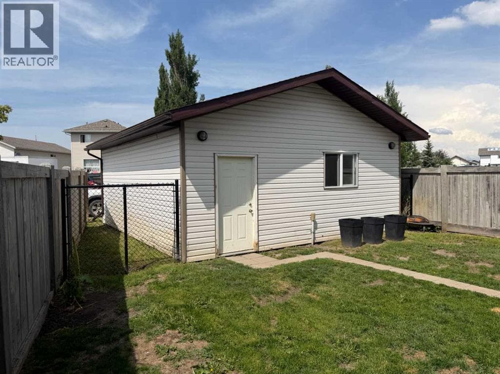 158 Pinnacle Drive — photo 2