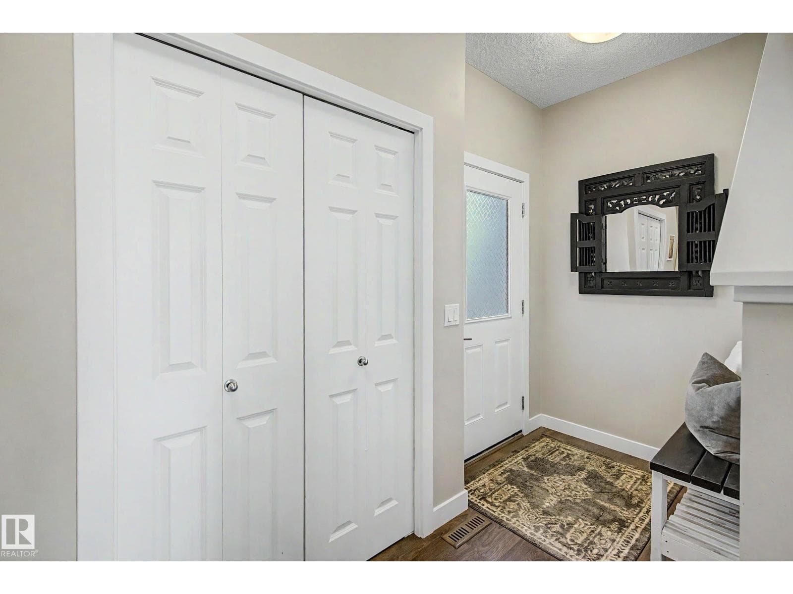 22609 94A AV NW — photo 2