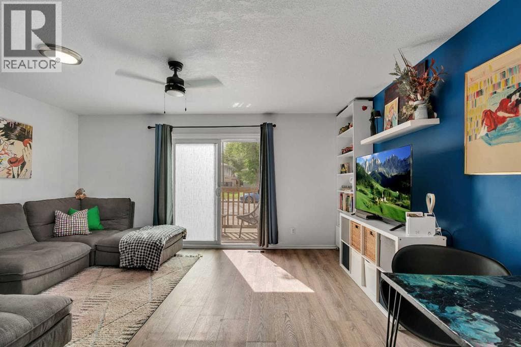 6224 18A Street SE — photo 4