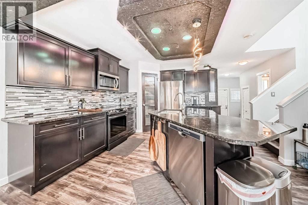 42 Jade Place — photo 3