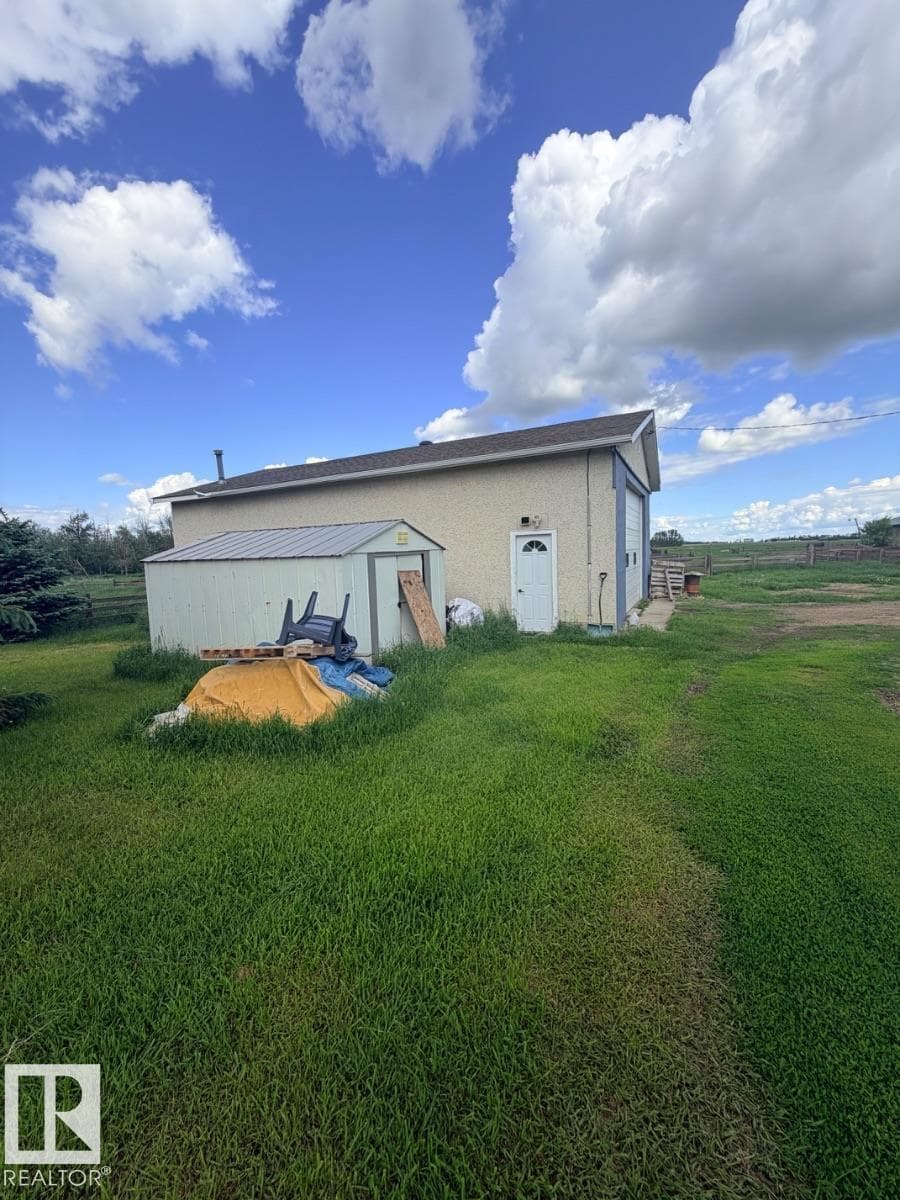 #2 24228 TWP ROAD 554