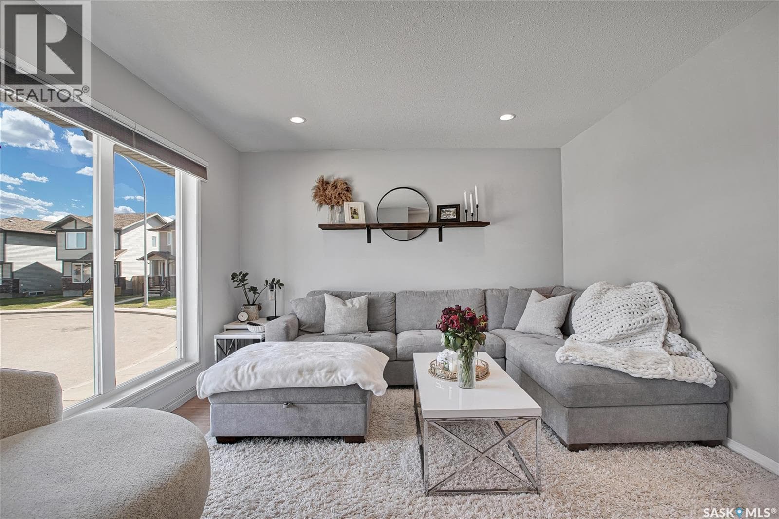 952 Glenview COVE — photo 4